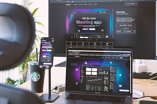 ¿Qué debe tener una página web profesional en 2025 para destacar frente a la competencia?